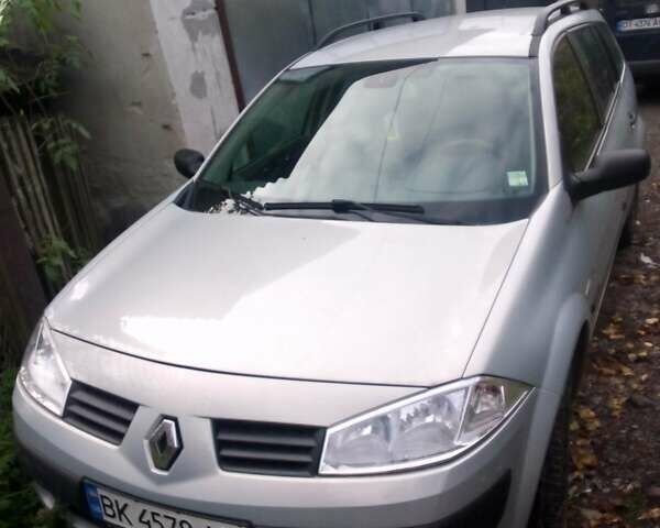 Серый Рено Меган, объемом двигателя 1.6 л и пробегом 160 тыс. км за 4200 $, фото 4 на Automoto.ua