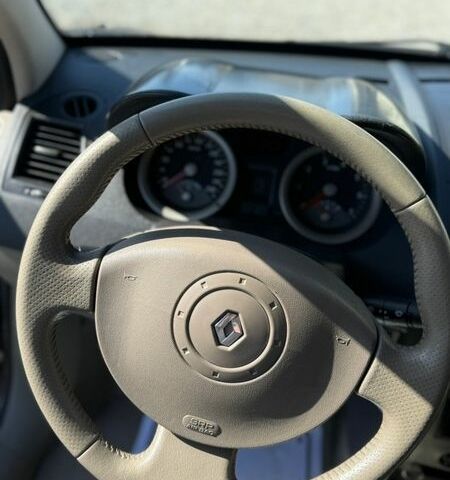 Сірий Рено Меган, об'ємом двигуна 1.6 л та пробігом 172 тис. км за 4499 $, фото 139 на Automoto.ua