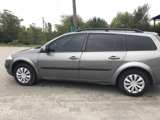 Серый Рено Меган, объемом двигателя 1.5 л и пробегом 318 тыс. км за 3500 $, фото 1 на Automoto.ua