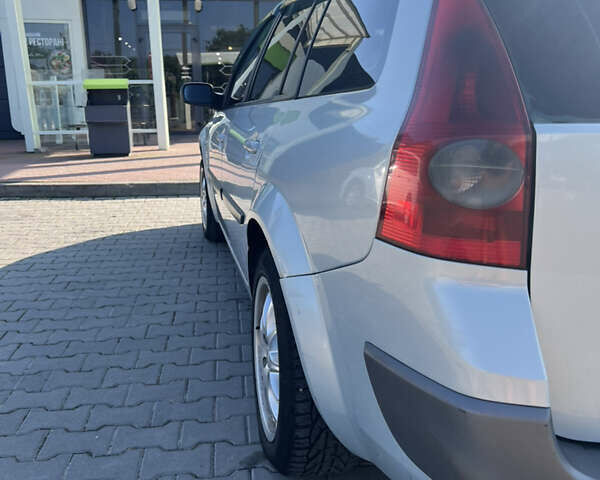 Серый Рено Меган, объемом двигателя 1.87 л и пробегом 122 тыс. км за 4150 $, фото 7 на Automoto.ua