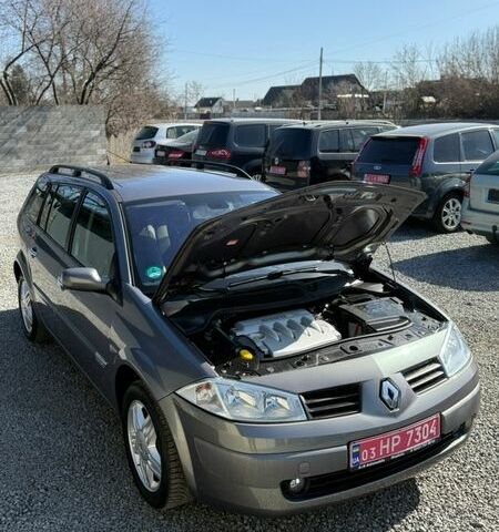 Сірий Рено Меган, об'ємом двигуна 1.6 л та пробігом 172 тис. км за 4499 $, фото 101 на Automoto.ua