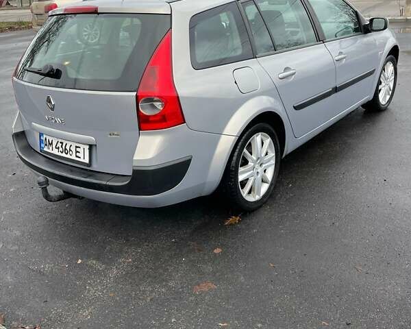 Серый Рено Меган, объемом двигателя 1.39 л и пробегом 204 тыс. км за 3750 $, фото 5 на Automoto.ua