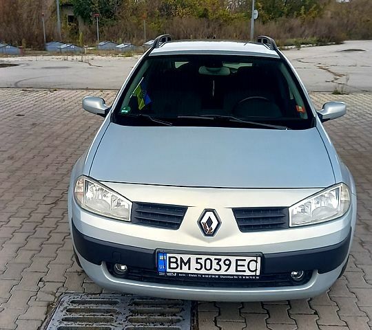 Рено Меган 2003 у Сумах на Automoto.ua Сірий Рено Меган, об'ємом двигуна 1.6 л та пробігом 168 тис. км за 5000 $, фото 1 на Automoto.ua