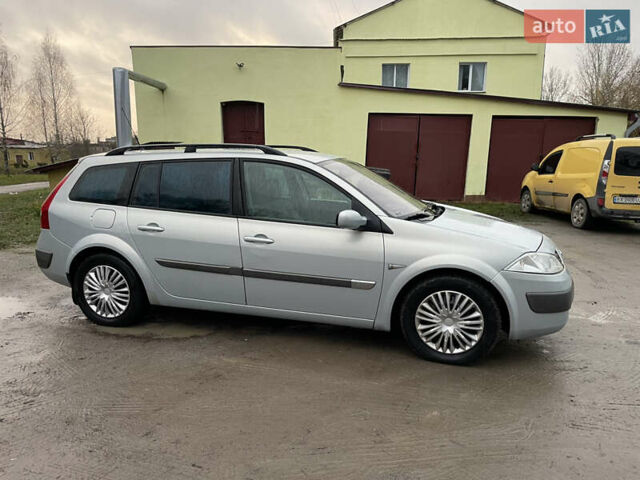 Сірий Рено Меган, об'ємом двигуна 1.6 л та пробігом 210 тис. км за 4555 $, фото 19 на Automoto.ua