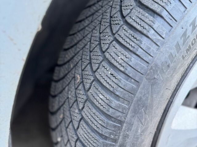 Серый Рено Меган, объемом двигателя 1.6 л и пробегом 300 тыс. км за 3800 $, фото 4 на Automoto.ua