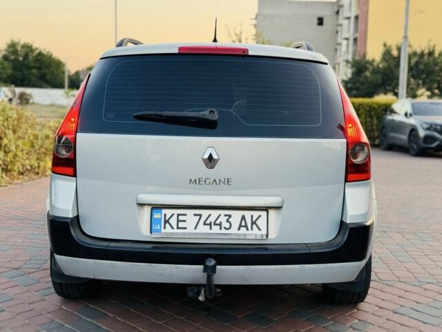 Рено Меган 2003 у Павлограде на Automoto.ua Сірий Рено Меган, об'ємом двигуна 1.6 л та пробігом 220 тис. км за 4300 $, фото 6 на Automoto.ua