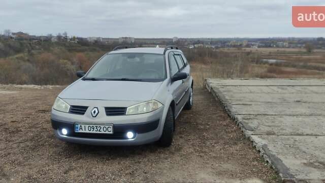 Сірий Рено Меган, об'ємом двигуна 1.6 л та пробігом 230 тис. км за 4300 $, фото 11 на Automoto.ua