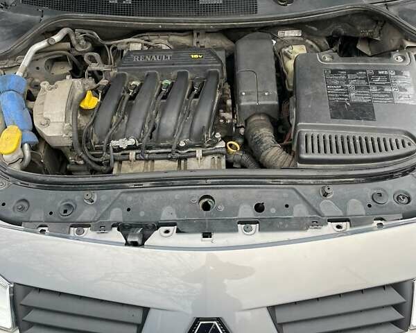 Серый Рено Меган, объемом двигателя 1.39 л и пробегом 204 тыс. км за 3750 $, фото 11 на Automoto.ua