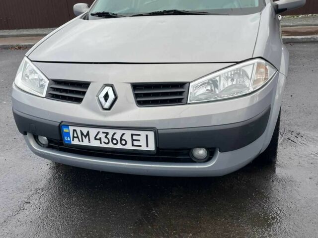 Серый Рено Меган, объемом двигателя 1.4 л и пробегом 204 тыс. км за 3750 $, фото 2 на Automoto.ua