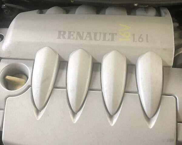 Сірий Рено Меган, об'ємом двигуна 1.6 л та пробігом 182 тис. км за 4400 $, фото 1 на Automoto.ua