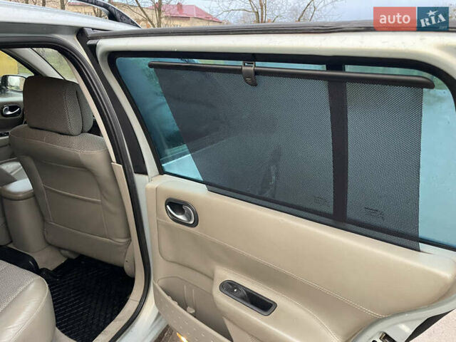 Сірий Рено Меган, об'ємом двигуна 1.6 л та пробігом 210 тис. км за 4555 $, фото 52 на Automoto.ua