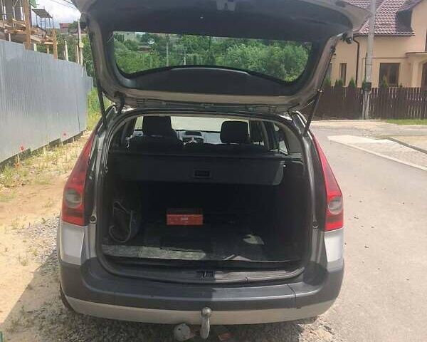Сірий Рено Меган, об'ємом двигуна 1.6 л та пробігом 182 тис. км за 4400 $, фото 7 на Automoto.ua