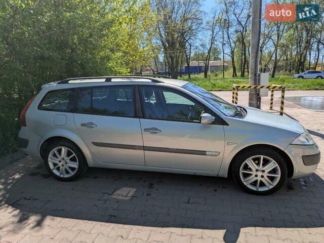 Серый Рено Меган, объемом двигателя 2 л и пробегом 112 тыс. км за 4000 $, фото 8 на Automoto.ua