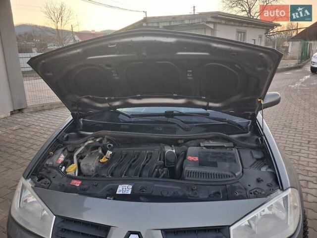 Серый Рено Меган, объемом двигателя 1.6 л и пробегом 293 тыс. км за 4300 $, фото 20 на Automoto.ua