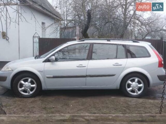 Серый Рено Меган, объемом двигателя 1.6 л и пробегом 197 тыс. км за 4100 $, фото 2 на Automoto.ua