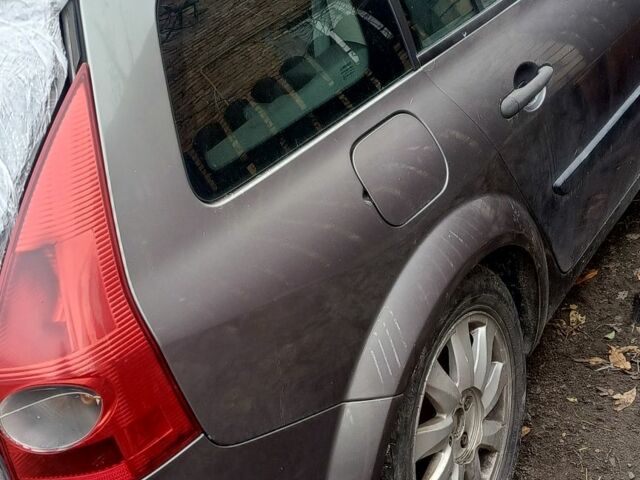 Сірий Рено Меган, об'ємом двигуна 1.6 л та пробігом 307 тис. км за 1800 $, фото 4 на Automoto.ua