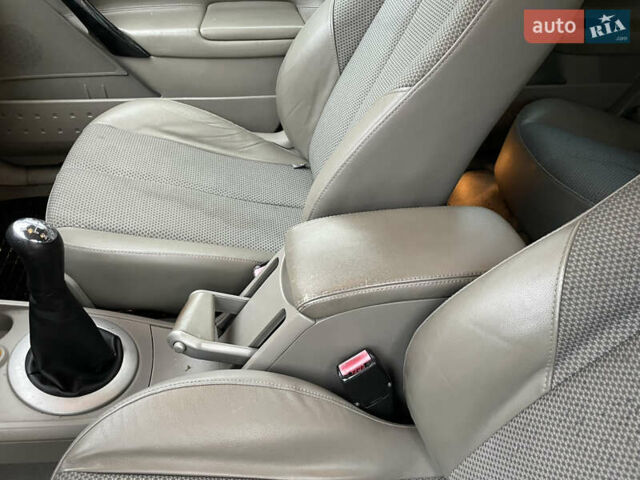 Сірий Рено Меган, об'ємом двигуна 1.6 л та пробігом 210 тис. км за 4555 $, фото 44 на Automoto.ua