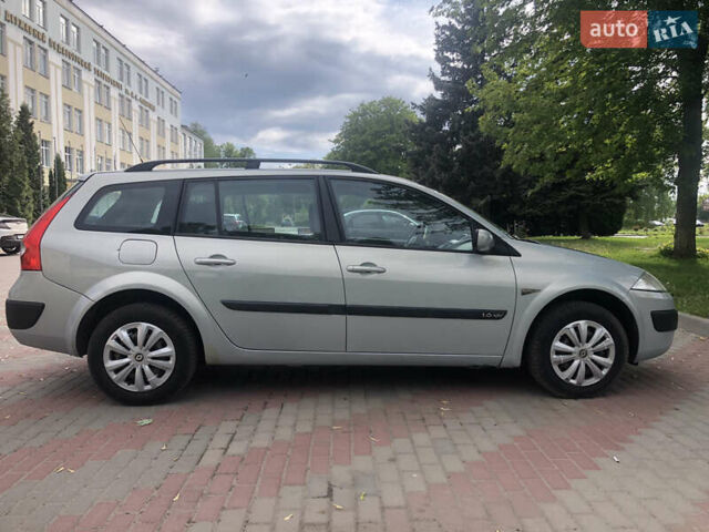 Серый Рено Меган, объемом двигателя 1.6 л и пробегом 230 тыс. км за 4450 $, фото 6 на Automoto.ua
