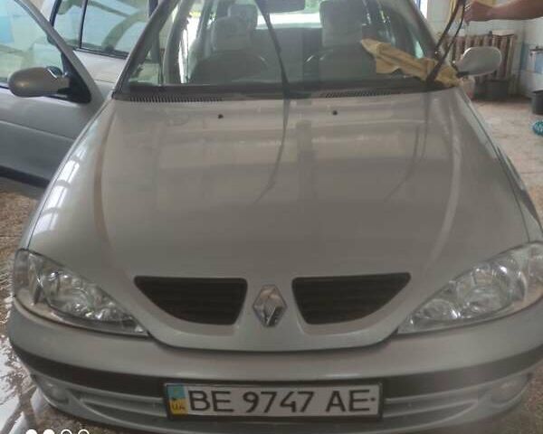 Серый Рено Меган, объемом двигателя 1.4 л и пробегом 139 тыс. км за 3400 $, фото 10 на Automoto.ua