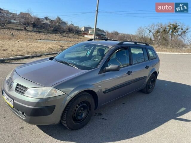 Серый Рено Меган, объемом двигателя 1.6 л и пробегом 210 тыс. км за 4900 $, фото 2 на Automoto.ua