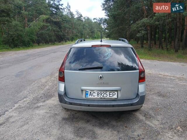 Серый Рено Меган, объемом двигателя 1.87 л и пробегом 300 тыс. км за 2999 $, фото 5 на Automoto.ua