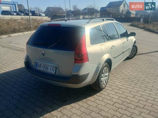 Сірий Рено Меган, об'ємом двигуна 1.6 л та пробігом 350 тис. км за 3999 $, фото 1 на Automoto.ua