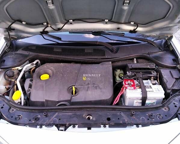 Серый Рено Меган, объемом двигателя 1.5 л и пробегом 385 тыс. км за 3500 $, фото 9 на Automoto.ua
