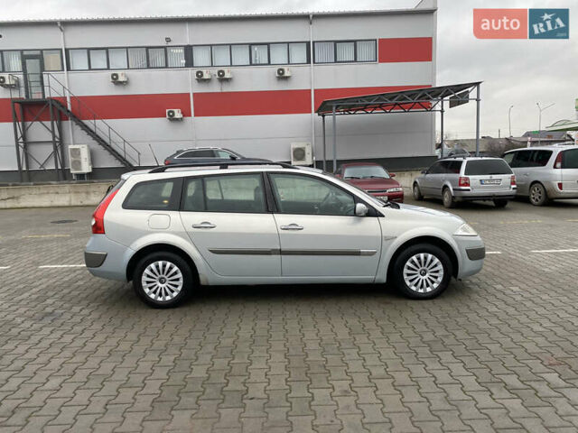 Серый Рено Меган, объемом двигателя 1.6 л и пробегом 158 тыс. км за 3999 $, фото 5 на Automoto.ua