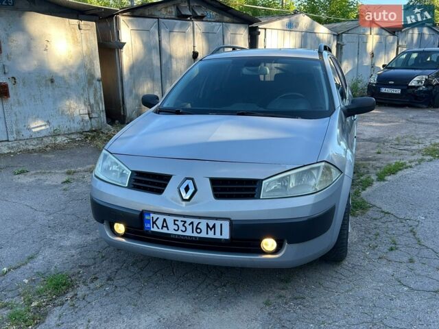 Сірий Рено Меган, об'ємом двигуна 1.5 л та пробігом 370 тис. км за 3999 $, фото 1 на Automoto.ua