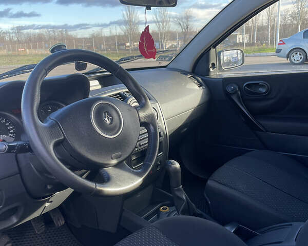 Сірий Рено Меган, об'ємом двигуна 1.46 л та пробігом 278 тис. км за 4199 $, фото 18 на Automoto.ua