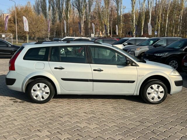 Серый Рено Меган, объемом двигателя 1.5 л и пробегом 278 тыс. км за 4700 $, фото 7 на Automoto.ua