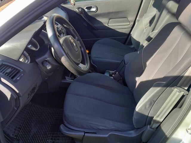 Серый Рено Меган, объемом двигателя 1.6 л и пробегом 240 тыс. км за 4650 $, фото 13 на Automoto.ua