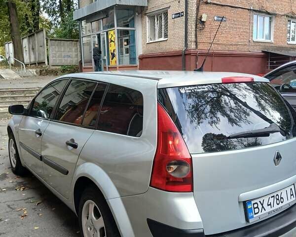 Сірий Рено Меган, об'ємом двигуна 1.46 л та пробігом 245 тис. км за 3700 $, фото 1 на Automoto.ua