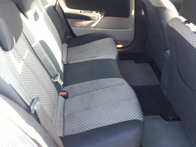 Сірий Рено Меган, об'ємом двигуна 1.6 л та пробігом 216 тис. км за 3900 $, фото 5 на Automoto.ua