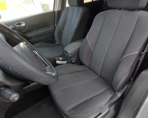 Рено Меган 2004 у Первомайськ на Automoto.ua Сірий Рено Меган, об'ємом двигуна 1.6 л та пробігом 233 тис. км за 4500 $, фото 33 на Automoto.ua