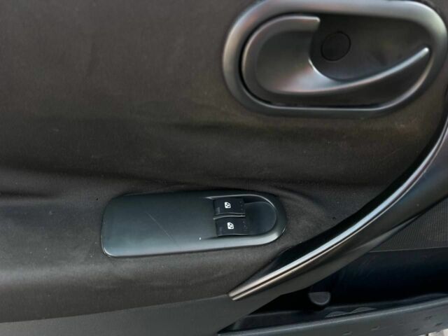 Серый Рено Меган, объемом двигателя 1.5 л и пробегом 278 тыс. км за 4700 $, фото 8 на Automoto.ua