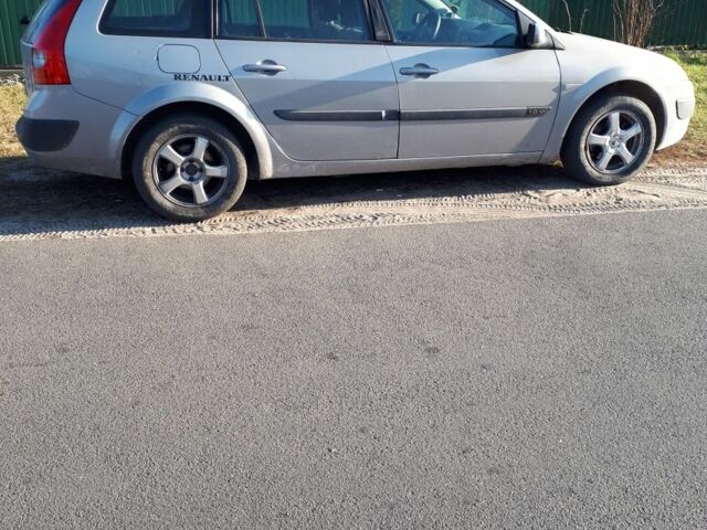 Сірий Рено Меган, об'ємом двигуна 1.6 л та пробігом 216 тис. км за 3900 $, фото 2 на Automoto.ua