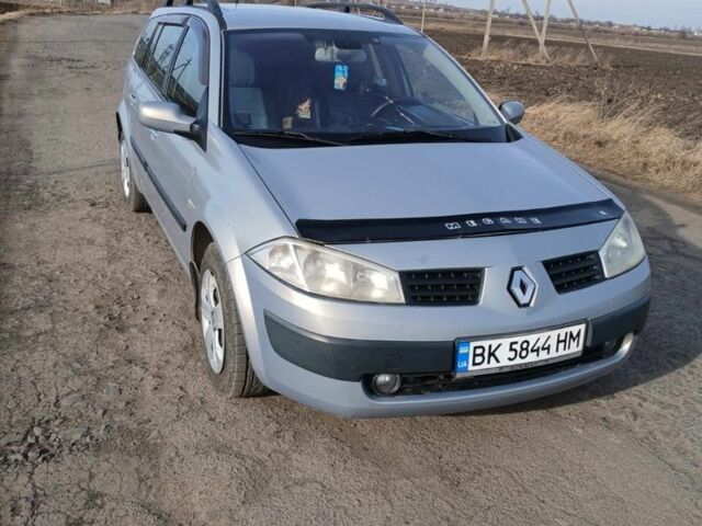 Серый Рено Меган, объемом двигателя 1.5 л и пробегом 417 тыс. км за 4500 $, фото 3 на Automoto.ua