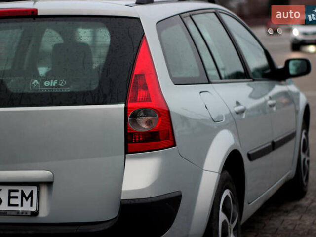 Серый Рено Меган, объемом двигателя 1.6 л и пробегом 300 тыс. км за 3700 $, фото 12 на Automoto.ua