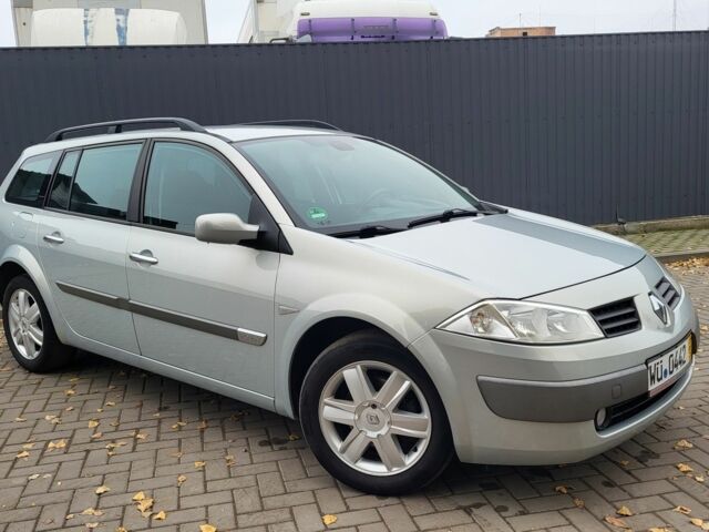 Серый Рено Меган, объемом двигателя 1.6 л и пробегом 204 тыс. км за 4950 $, фото 1 на Automoto.ua