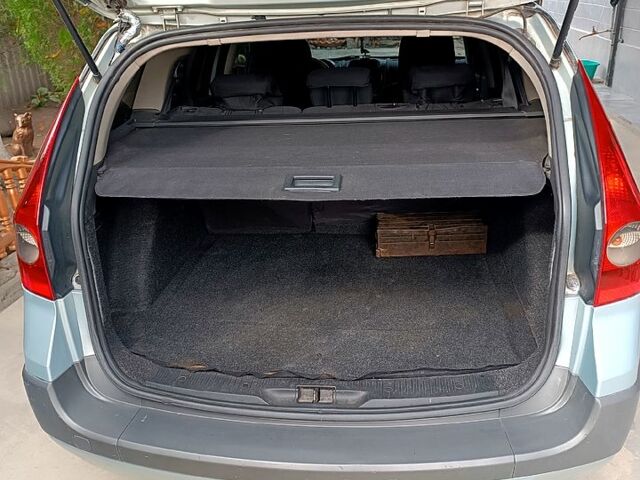 Серый Рено Меган, объемом двигателя 1.9 л и пробегом 314 тыс. км за 4700 $, фото 5 на Automoto.ua