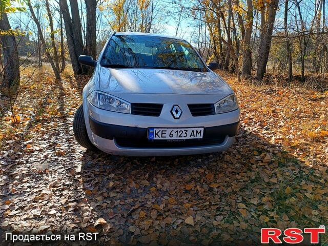 Сірий Рено Меган, об'ємом двигуна 1.5 л та пробігом 315 тис. км за 4299 $, фото 4 на Automoto.ua