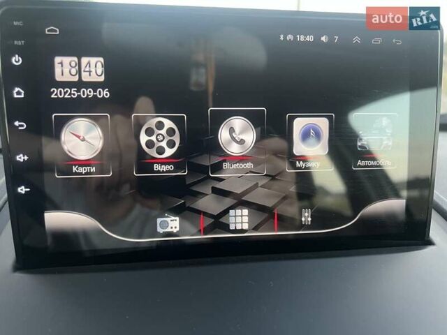 Серый Рено Меган, объемом двигателя 1.39 л и пробегом 261 тыс. км за 4500 $, фото 8 на Automoto.ua