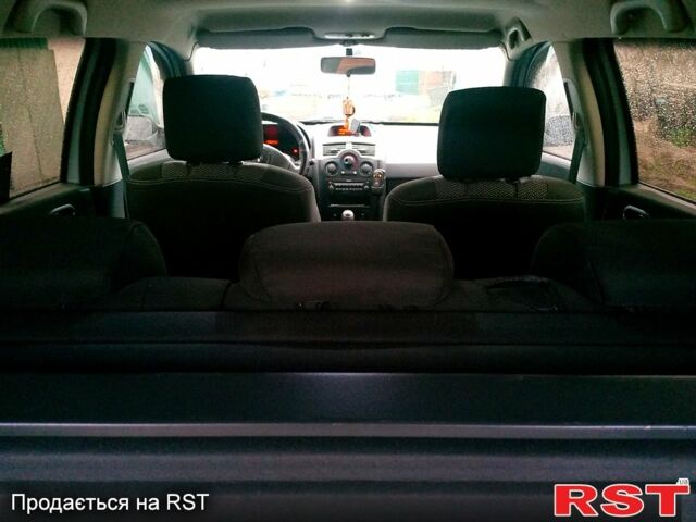 Серый Рено Меган, объемом двигателя 1.5 л и пробегом 208 тыс. км за 4570 $, фото 1 на Automoto.ua