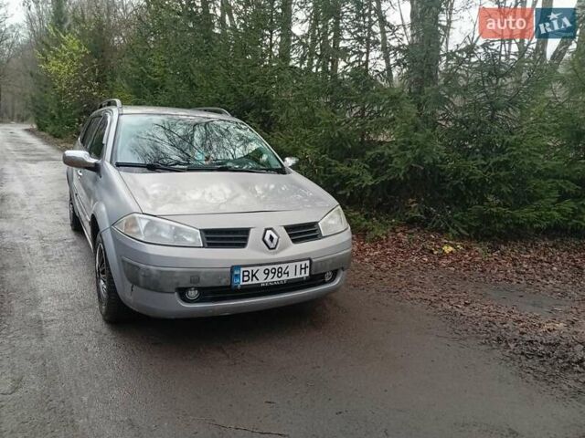 Серый Рено Меган, объемом двигателя 1.5 л и пробегом 275 тыс. км за 4150 $, фото 4 на Automoto.ua