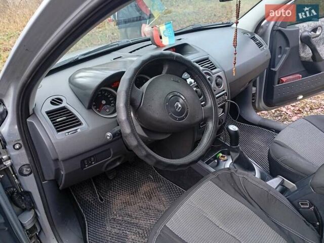 Серый Рено Меган, объемом двигателя 1.5 л и пробегом 275 тыс. км за 4150 $, фото 26 на Automoto.ua