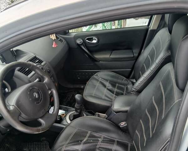 Сірий Рено Меган, об'ємом двигуна 1.5 л та пробігом 345 тис. км за 3400 $, фото 1 на Automoto.ua