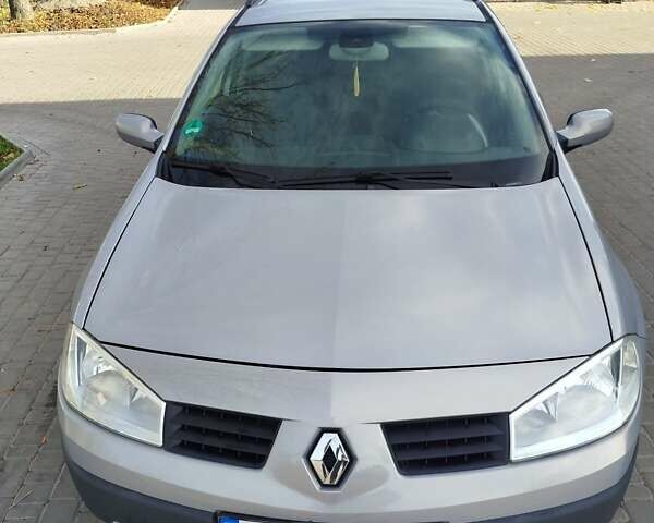 Рено Меган 2004 у Первомайськ на Automoto.ua Сірий Рено Меган, об'ємом двигуна 1.6 л та пробігом 233 тис. км за 4500 $, фото 11 на Automoto.ua