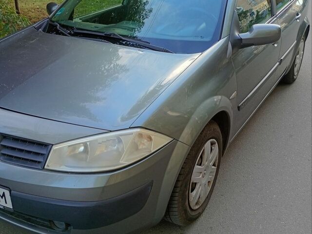 Сірий Рено Меган, об'ємом двигуна 1.6 л та пробігом 184 тис. км за 5000 $, фото 3 на Automoto.ua