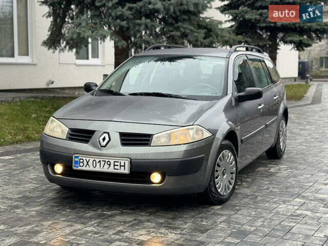 Серый Рено Меган, объемом двигателя 1.6 л и пробегом 300 тыс. км за 3850 $, фото 1 на Automoto.ua